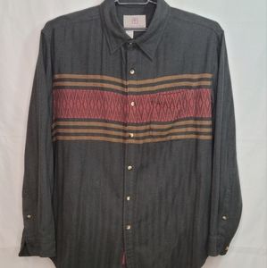 The Territory Ahead LS Button Front Shirt XL